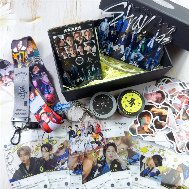 STRAY KIDS | 5-Star STAY Gift Box