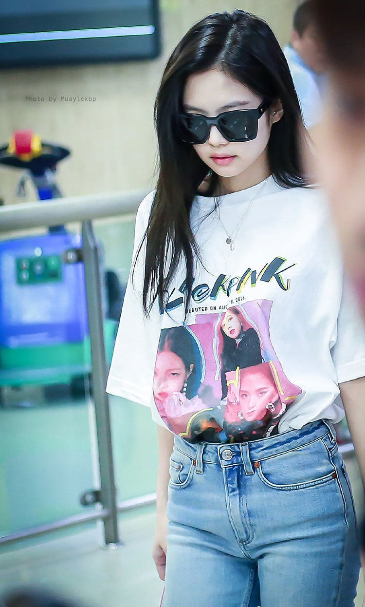 BLACKPINK Rose Portrait T-Shirt | Hot Topic
